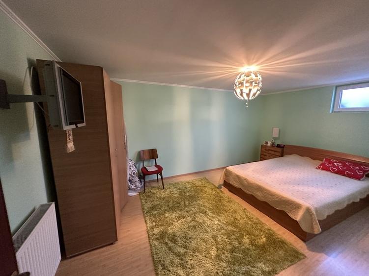Casă cu 4 camere cu Teren 225 Mp în Rahova