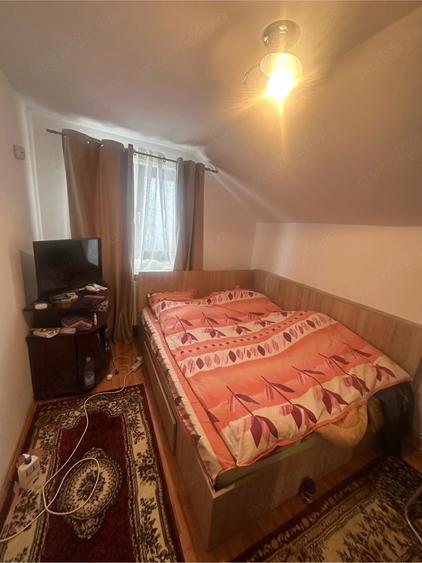 Casă cu 5 camere cu Teren 800 Mp în Central