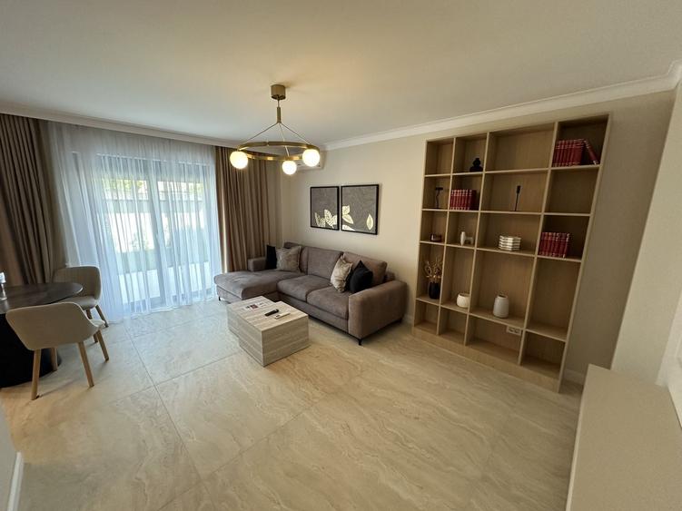 Apartament cu 2 camere decomandat în Lipovei