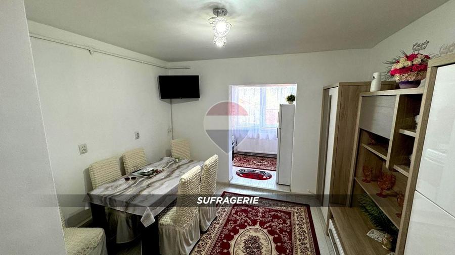 Apartament cu 3 camere decomandat, mobilat în Vasile Alecsandri