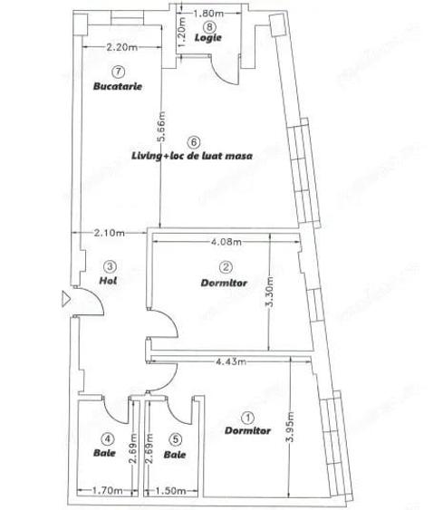 Apartament cu 3 camere semidecomandat în Central