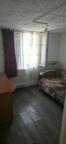 Casă cu 2 camere în Central