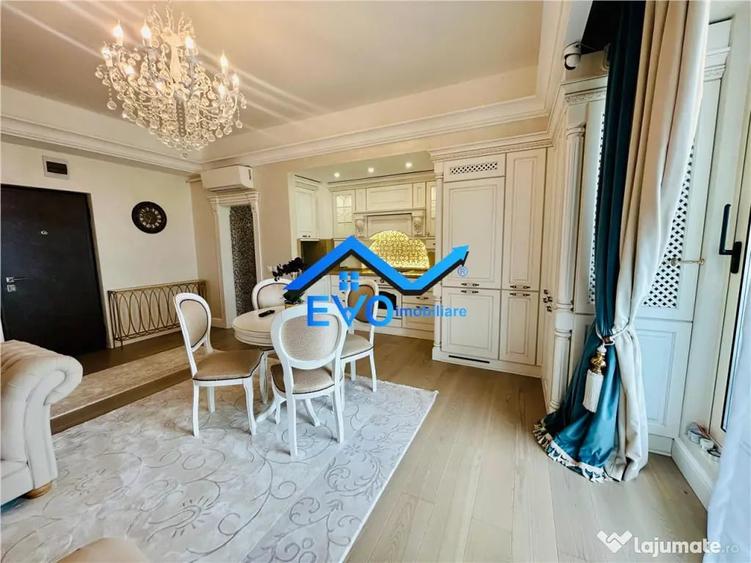 Apartament cu 3 camere decomandat în Central
