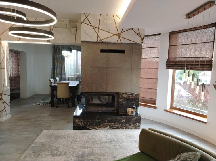 Casă cu 5 camere cu Teren 800 Mp în Periferie