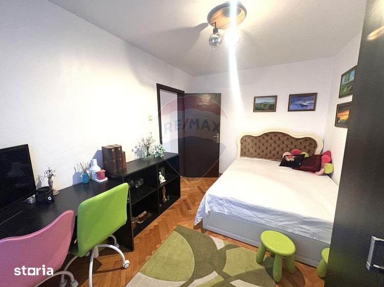 Apartament cu 2 camere, mobilat în Central