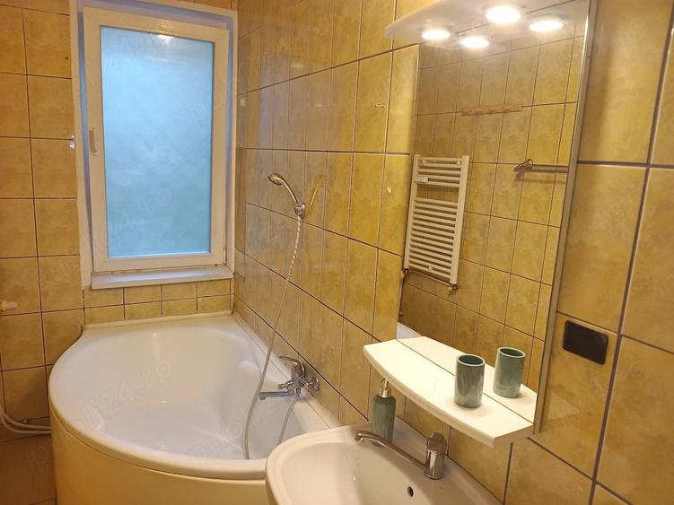 Garsonieră decomandată în Politehnica