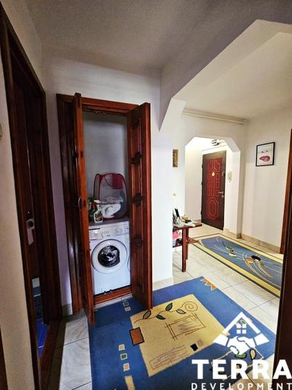 Apartament cu 3 camere în Tomis Nord