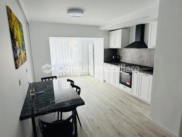 Apartament cu 2 camere decomandat, mobilat în Plopilor