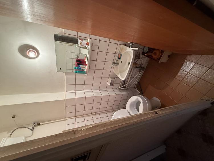 Apartament cu 3 camere decomandat în Găvana