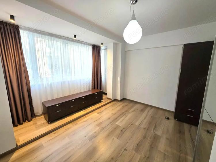 Apartament cu 3 camere semidecomandat, mobilat în Știrbei Vodă