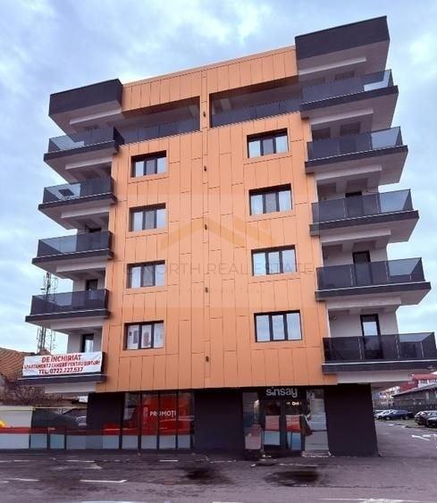 Apartament cu 2 camere semidecomandat în Olteni