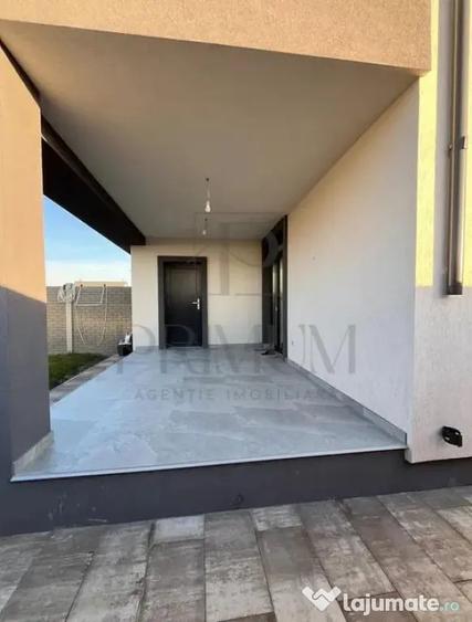 Casă cu 4 camere cu Teren 310 Mp în Moșnița Veche