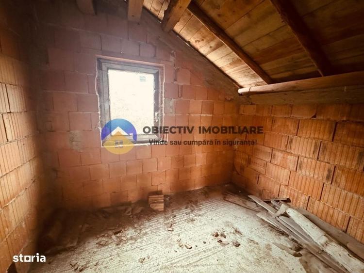 Casă cu 4 camere în Valea Albă