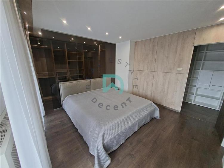 Apartament cu 3 camere decomandat în Răcădău