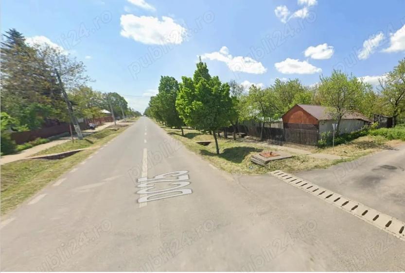 Casă cu Teren 943 Mp în Vâlcelele