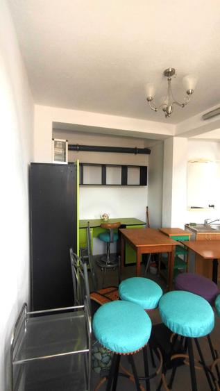 Casă cu 2 camere în Central