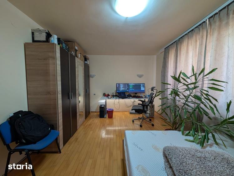 Apartament cu 3 camere în Bună Ziua