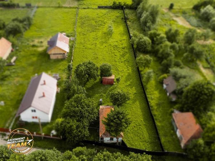 Teren Construcții intravilan de 2619 mp, în Mărcușa