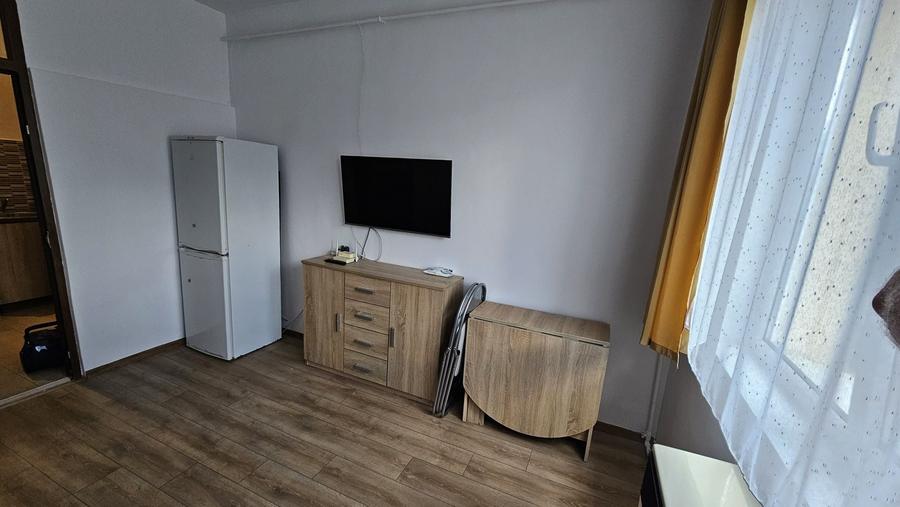 Apartament nedecomandat în Noua