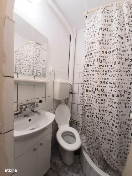 Apartament cu 2 camere nedecomandat în Micro 14