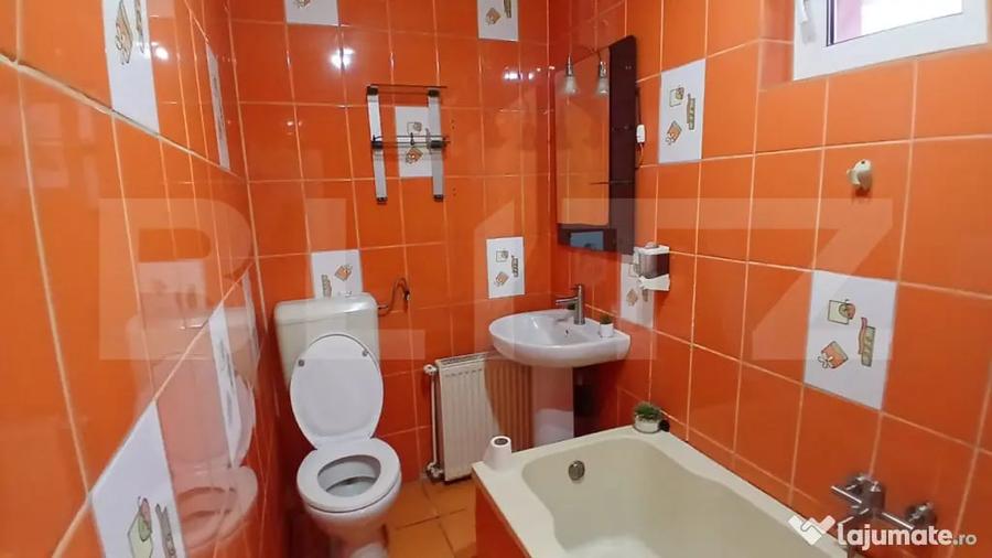 Casă cu 4 camere cu Teren 1182 Mp în Central