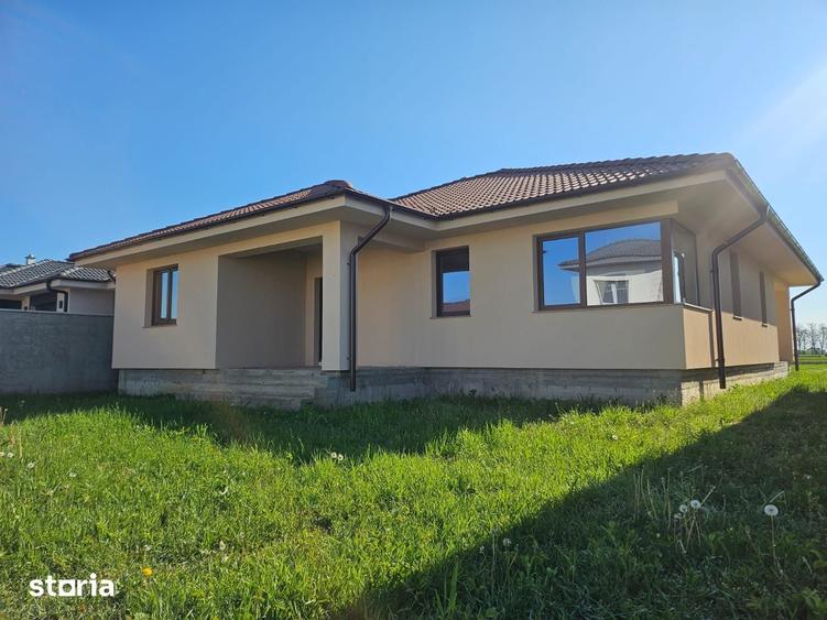 Casă cu 3 camere cu Teren 650 Mp în Burdea