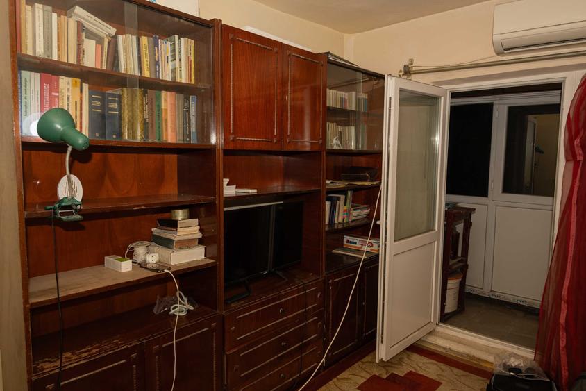 Apartament cu 2 camere decomandat în Exterior Vest