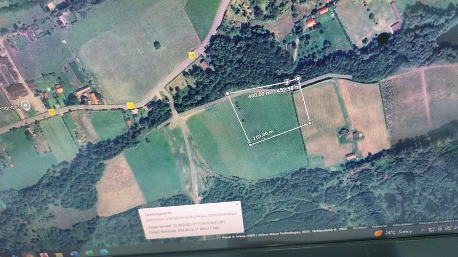 Teren Construcții intravilan de 11000 mp, în Câmpu Cetății