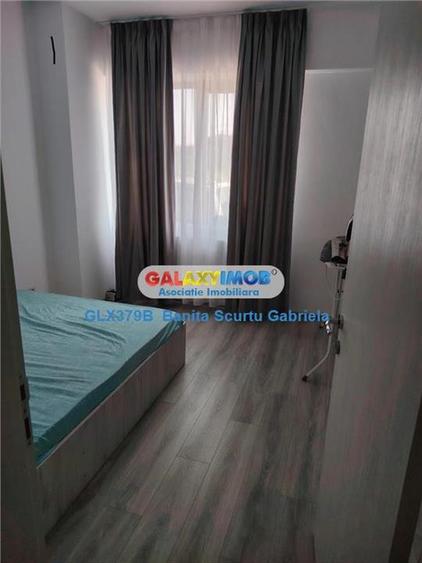 Apartament cu 3 camere semidecomandat, mobilat în Est