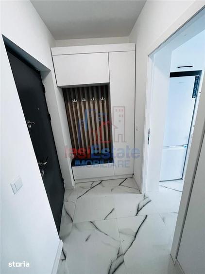 Garsonieră decomandată în Ciurea