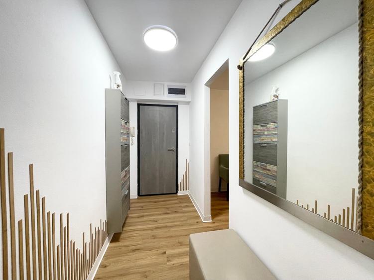 Apartament cu 2 camere semidecomandat, mobilat în Girocului