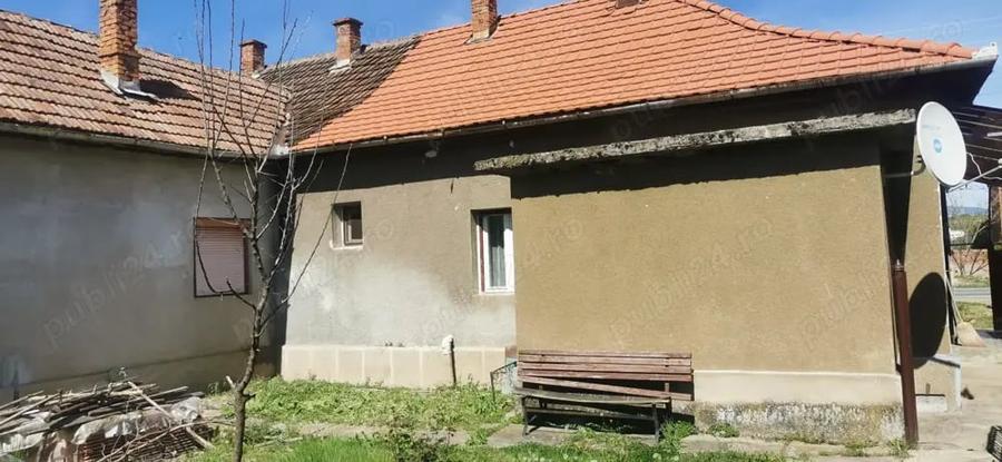 Casă cu 2 camere în Sebiș