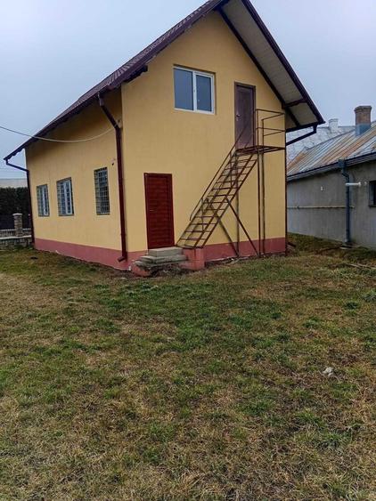 Casă cu 3 camere în Central