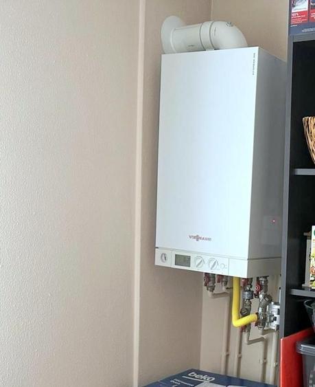 Apartament cu 2 camere decomandat în Siderurgiștilor