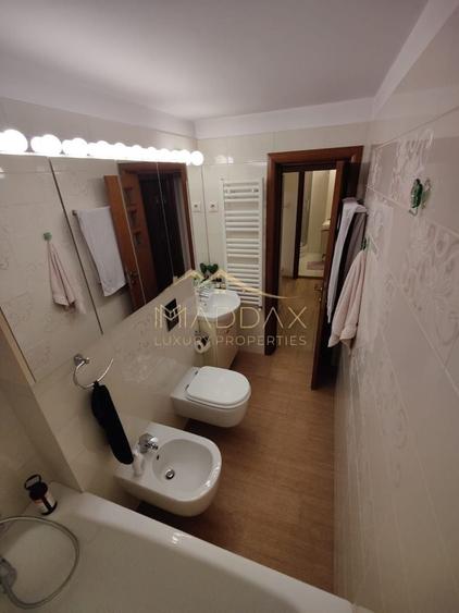 Apartament cu 3 camere decomandat, mobilat în 13 Septembrie