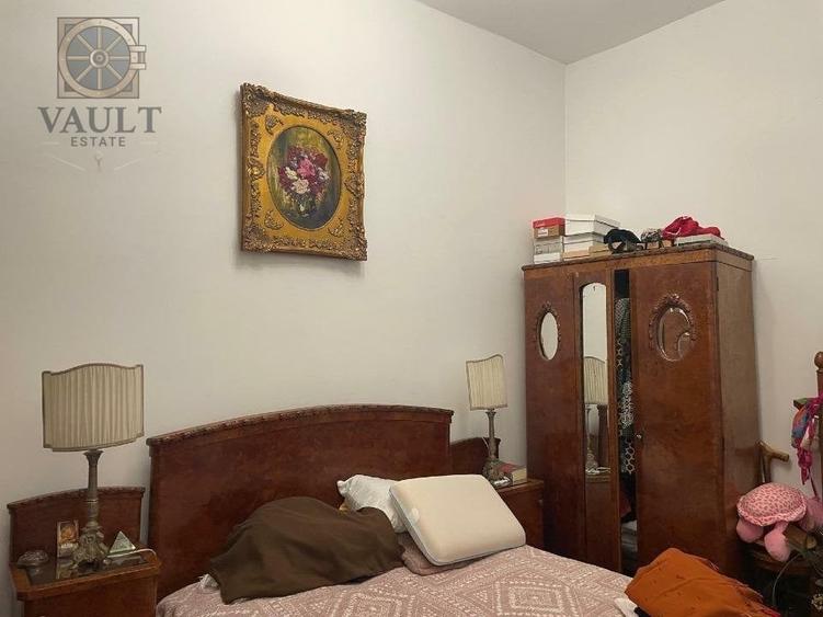 Apartament cu 4 camere nedecomandat, mobilat în Calea Victoriei