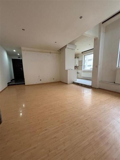 Apartament cu 2 camere semidecomandat în Alexandru cel Bun