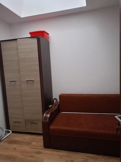 Apartament cu 2 camere decomandat în Exterior Vest