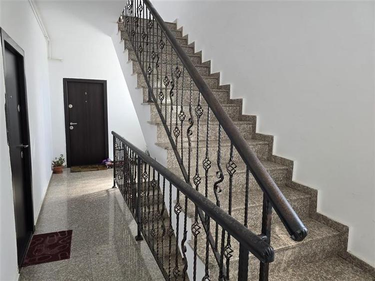 Apartament cu 2 camere decomandat în Bucureștii Noi