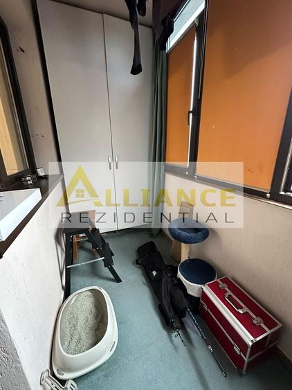 Apartament cu 3 camere decomandat în 1 Decembrie 1918