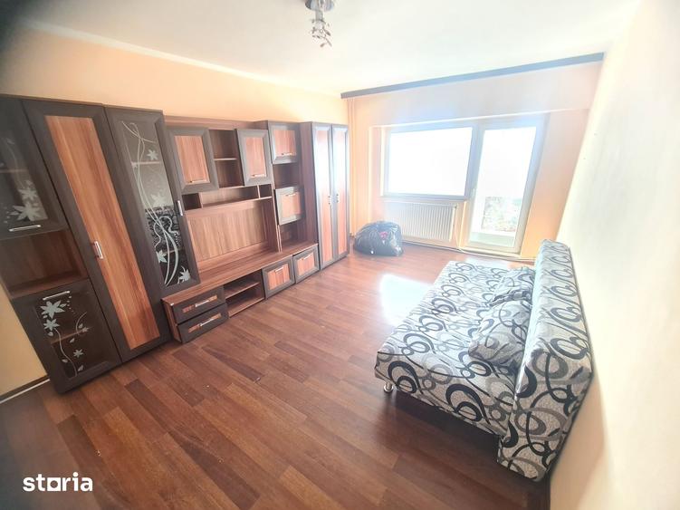 Apartament cu 2 camere decomandat în Vest