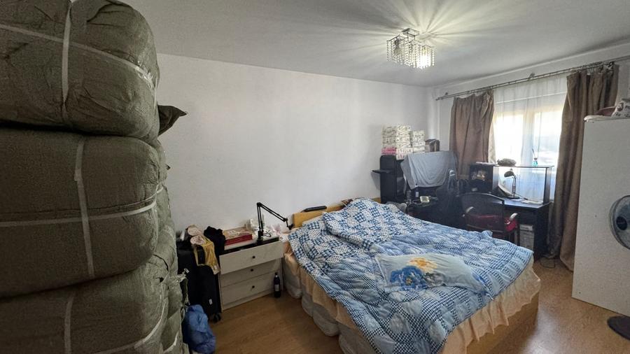 Apartament cu 2 camere decomandat în Dobroești
