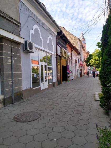 Spațiu comercial, de 68 mp, în Ultracentral