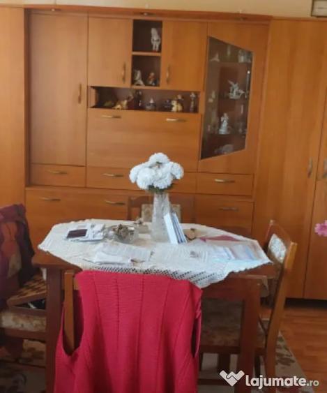 Casă cu 4 camere cu Teren 399 Mp în Central