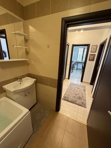 Apartament cu 2 camere decomandat în Mihai Bravu