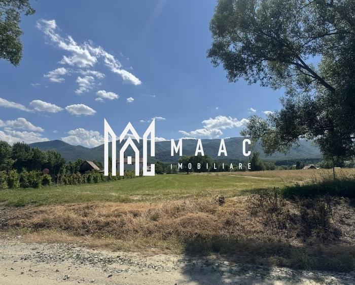 Teren Construcții intravilan de 1000 mp, în Sadu