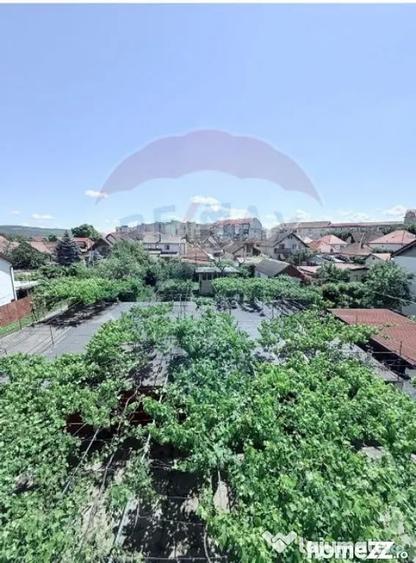 Apartament cu 2 camere decomandat în Trei Stejari