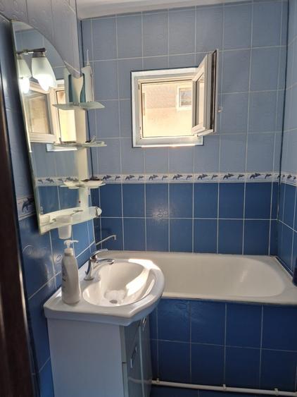 Apartament cu 2 camere decomandat în Morăreni