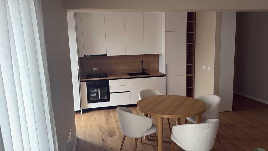 Apartament cu 2 camere decomandat în Exterior Vest