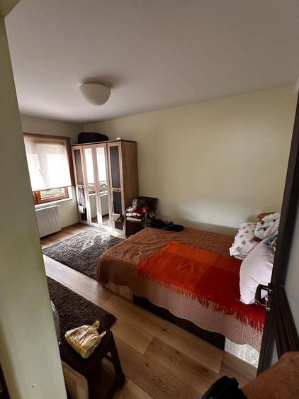 Apartament cu 3 camere în Câmpului